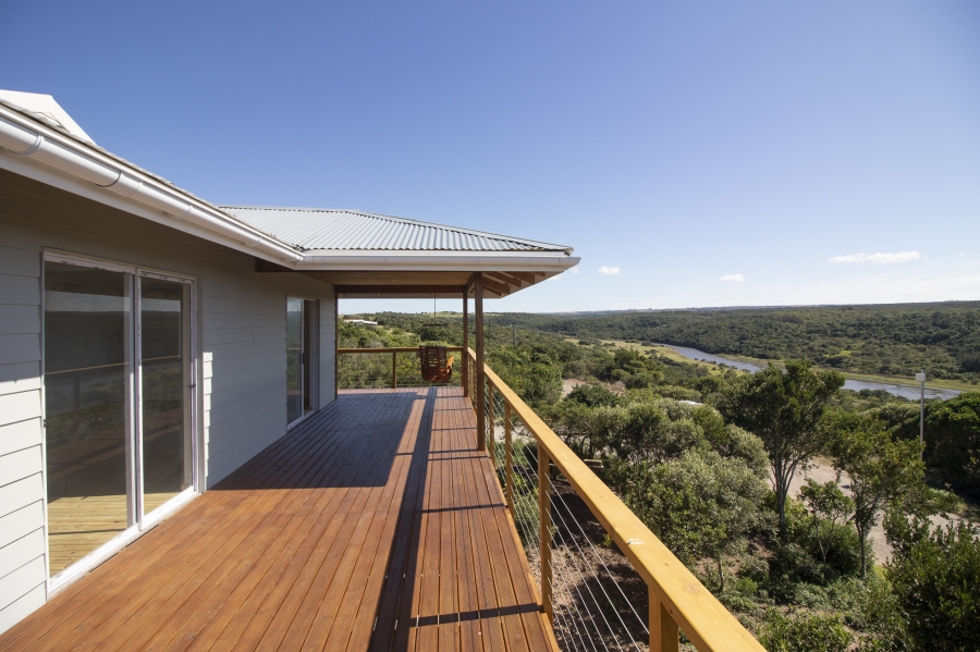3 Bedroom Property for Sale in Kleinemonde Eastern Cape
